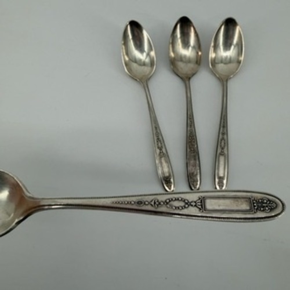 Oneida Grosvenor Community Plate Silver Plate Teaspoons Set of 4 Art Deco 6" - Picture 2 of 5